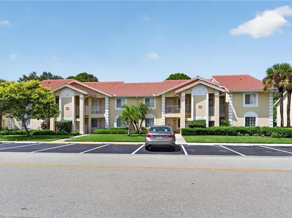7707 Jewel LN #104, NAPLES, FL 34109