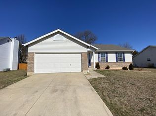 2048 Peine Forest Dr, Wentzville, MO