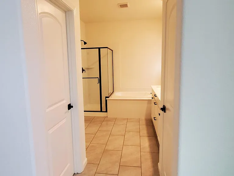 2433 Buzz Aldrin Way — Photo 26