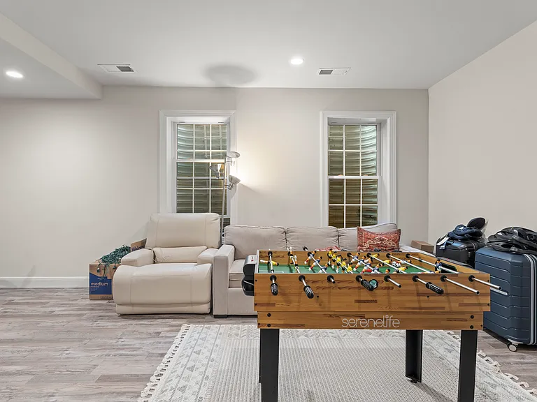 2605 Maple Rock Rd — Photo 29
