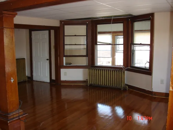 Wonderful 4 Bedroom Student Housing!, 216 Quail St #4B-1Ba, Albany, NY 12203