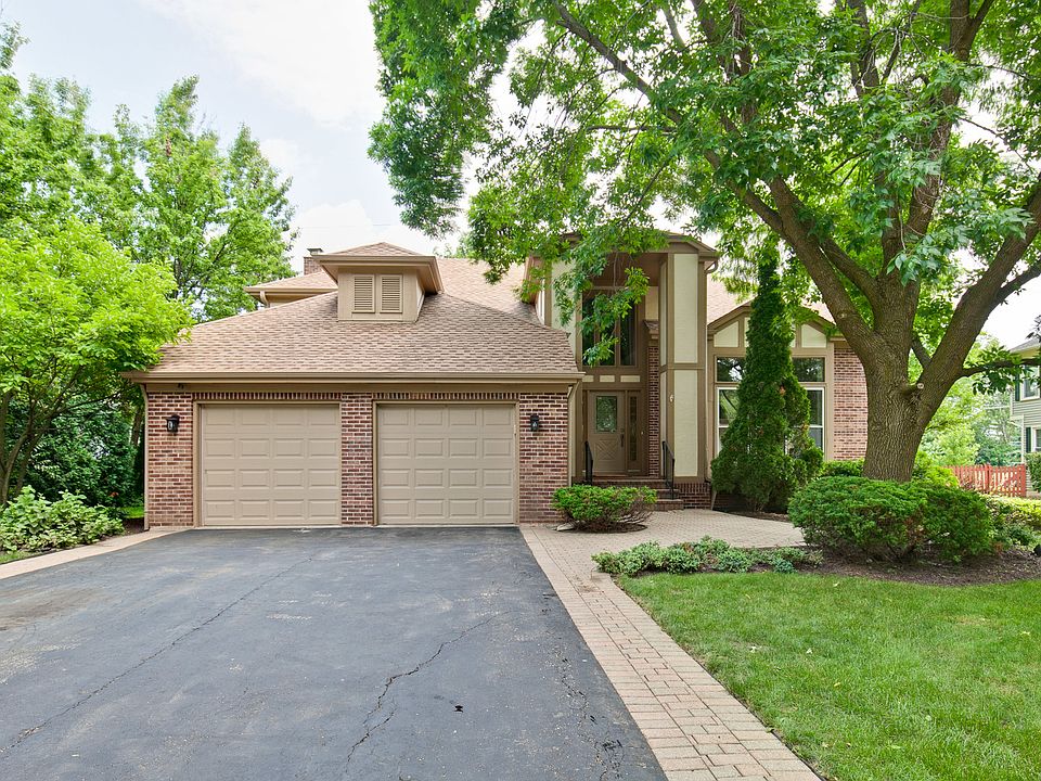 1st image of 45 Saint Clair Ln