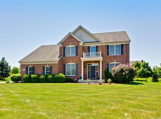 7 Olympic Dr #202, South Barrington, IL 60010