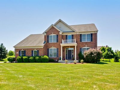 7 Olympic Dr #202, South Barrington, IL, 60010