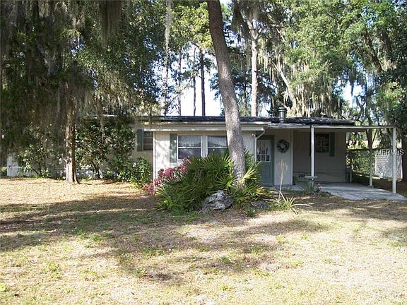 2nd image of 1124 County Road 464