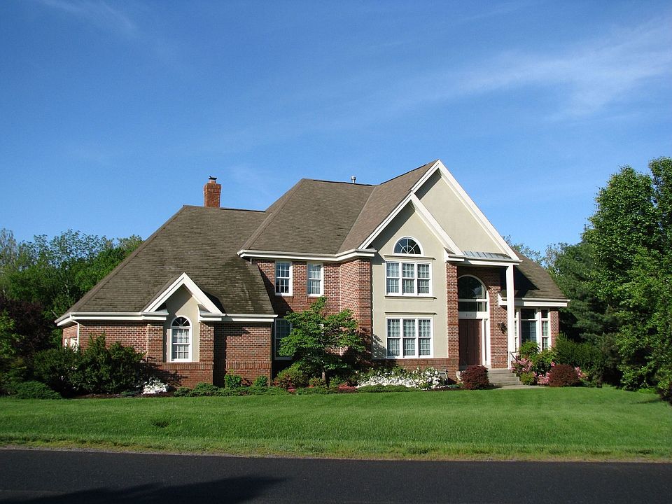 2818 Mustang Drive