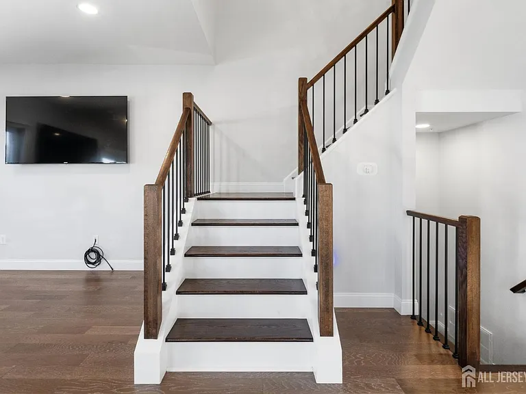 22 Arcadia Pl #B — Photo 17