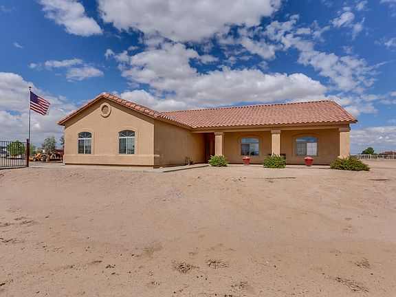5th image of 9404 E Christie Pl