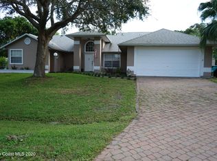 716 Hawser St NE, Palm Bay, FL 32907