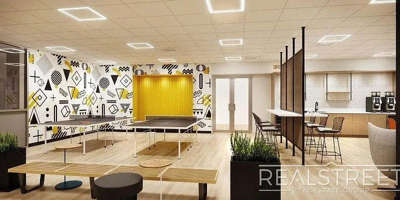 Rented by Real Street Inc | media 3