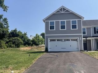 186 Robinia Rd, Lynchburg, VA 24501