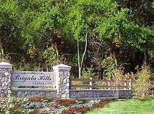 3453 Regalo Dr, Valparaiso, IN 46385