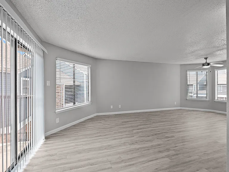 The Azul Apartments — Photo 54