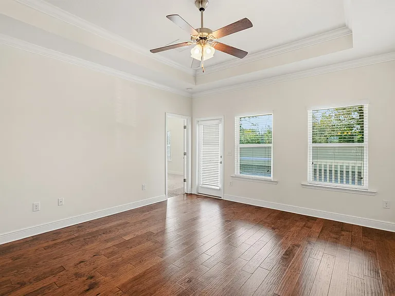 4805 Stellata Ln — Photo 11