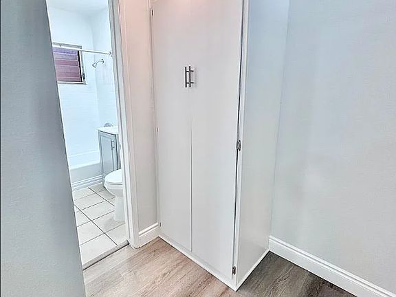 4th image of 13040 Dronfield Ave APT 2