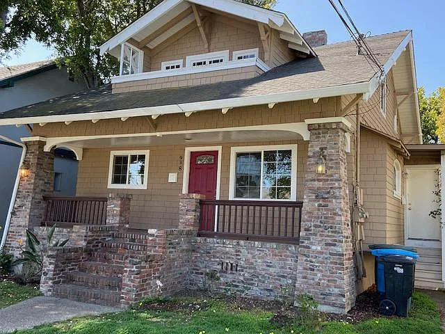 936 S Eldorado St — Photo 2