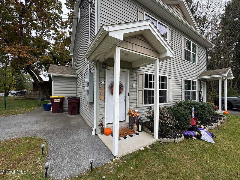3rd image of 243 Luzerne Road