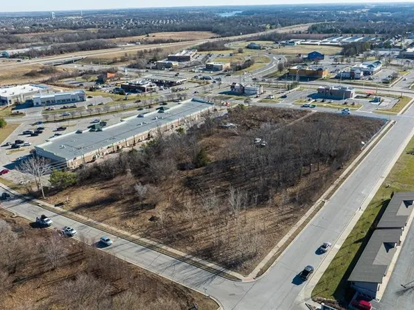 210 SW M 150 Hwy, Lees Summit, MO 64082