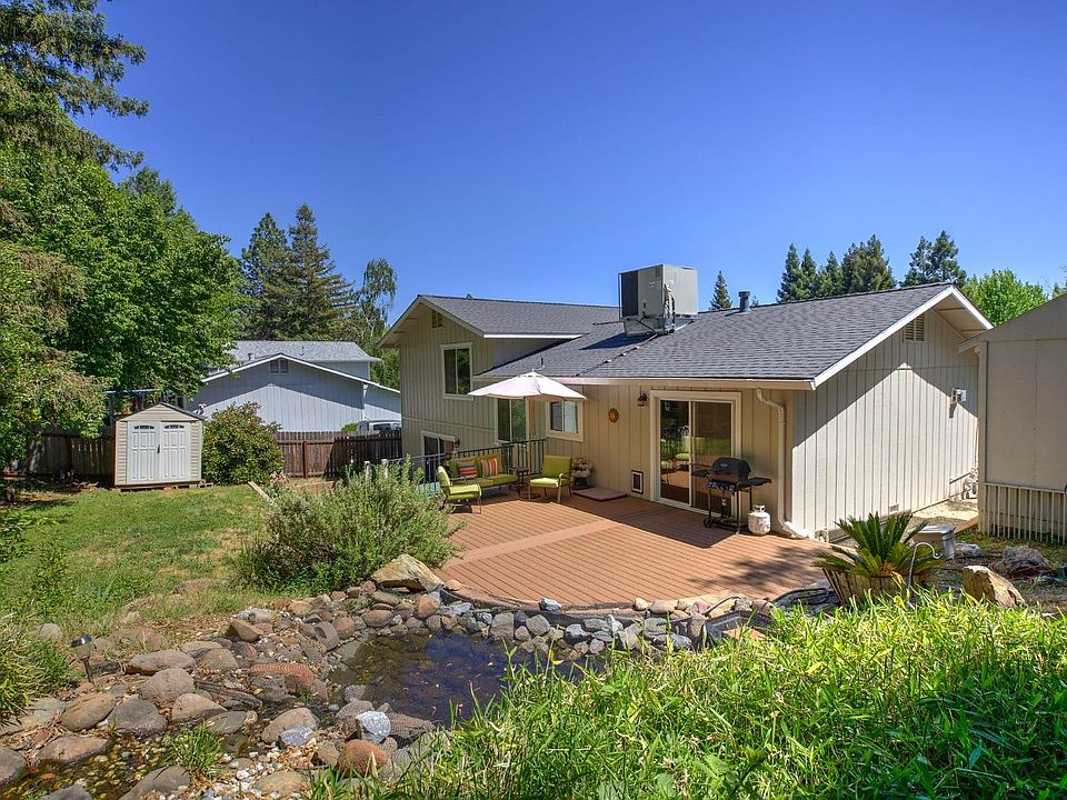 1st image of 12733 Manor Dr