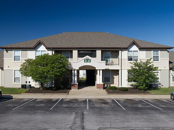 4th image of 2310 W Chesterfield Blvd #B202