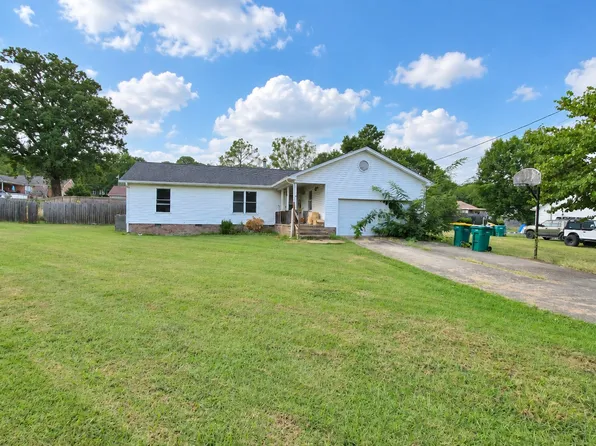 430 Liberty Ave, Lewisburg, TN 37091