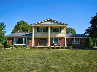 5097 Treehill Rd, Grand Blanc, MI 48439