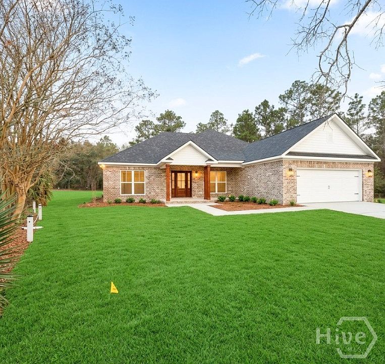 1st image of 153 Lansing Dr