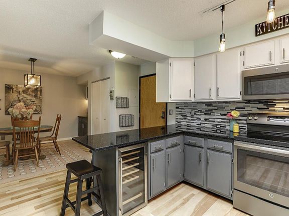 2nd image of 232 W Franklin Ave APT 304