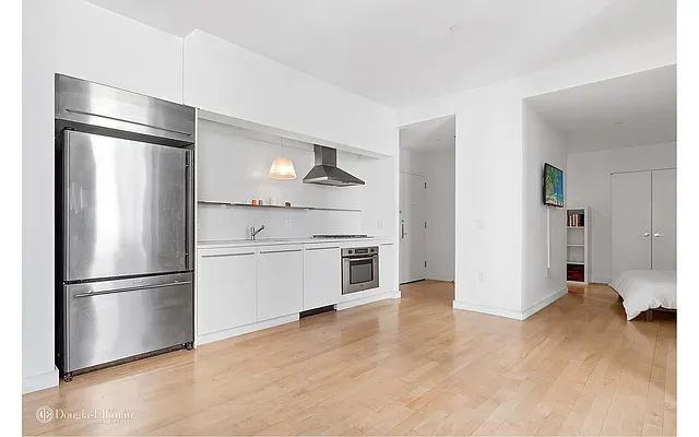 Rented by Douglas Elliman | media 6