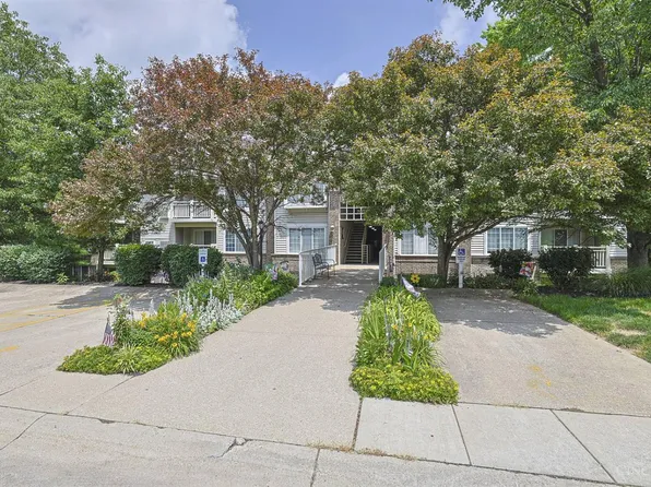 9800 Regatta Dr Unit 101, Cincinnati, OH 45252