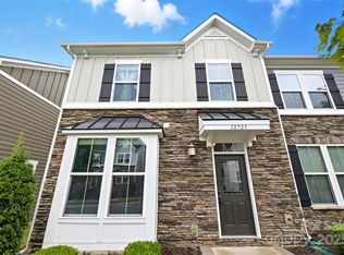 12725 Glowing Peak Rd, Raleigh, NC 28078