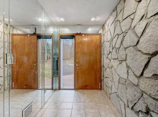 2204 Hazelton Etna Rd NW, Pataskala, OH 43062