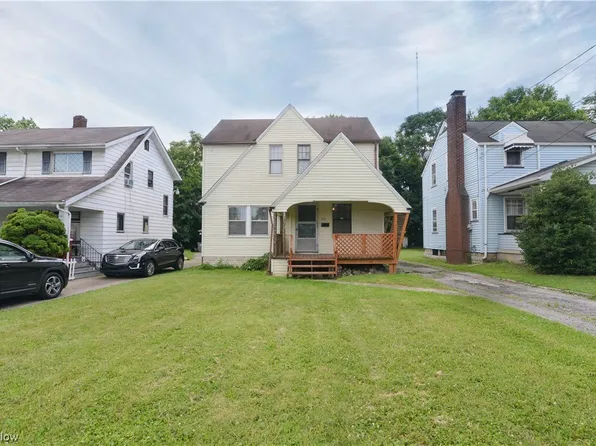 715 Roxbury Ave, Youngstown, OH 44502