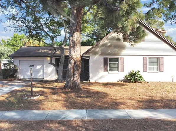 15549 Bedford Cir W, Clearwater, FL 33764