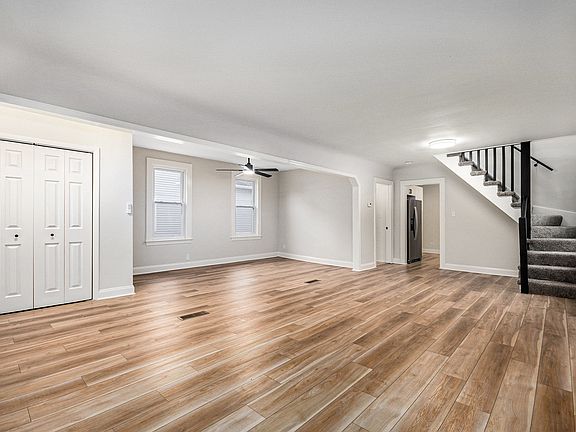 4th image of 8117 W 30th St