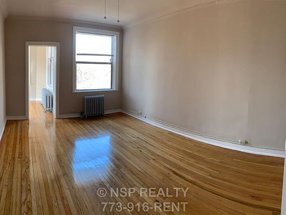 4th image of 1361 W Estes Ave APT 3