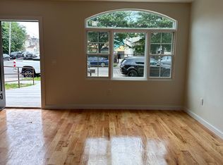 133 Avenue 115 St #1, South Ozone Park, NY