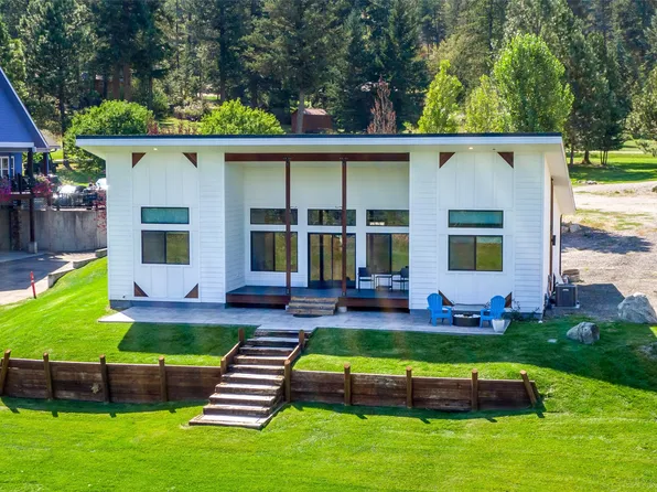 41 Bayview Dr, Lakeside, MT 59922