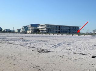 118 38th St UNIT 6, Mexico Beach, FL 32456