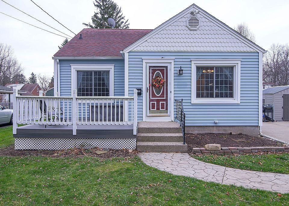 1st image of 150 Willowdale Dr