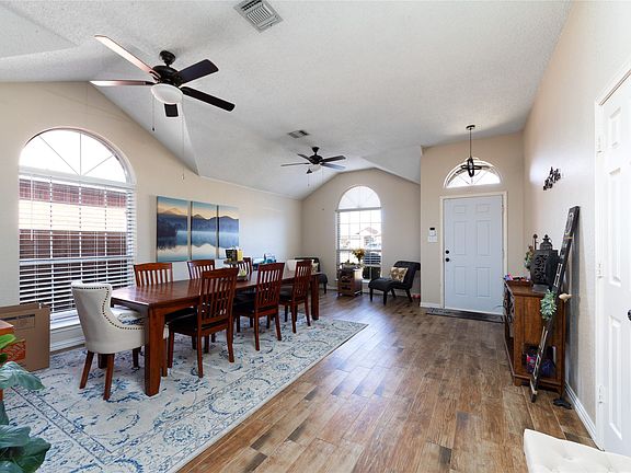 2nd image of 6004 Ten Wood Ct