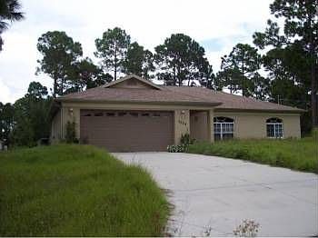 1st image of 3824 Laslo Ave