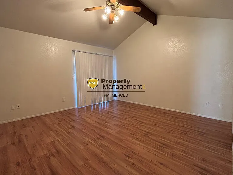 5209 Stillwater Dr — Photo 10