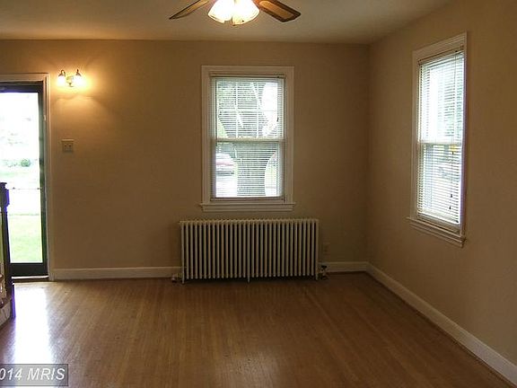 5th image of 256 Belview Ave