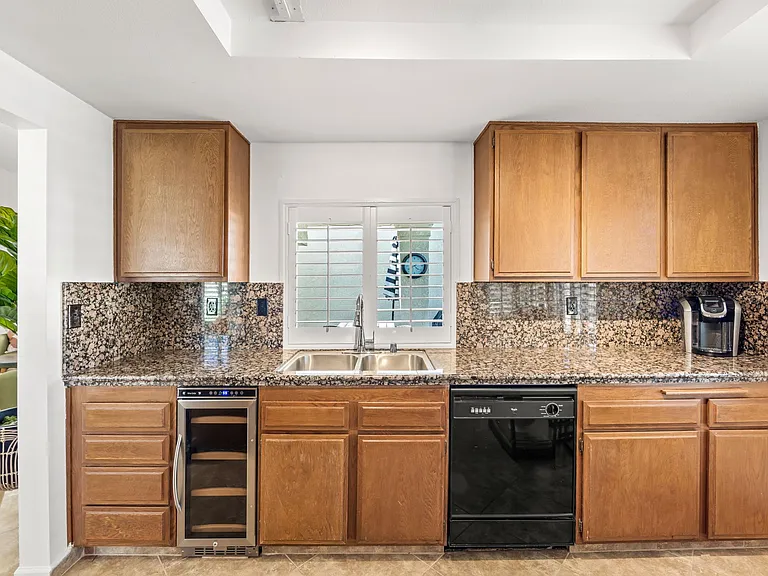 50192 Calle Maria — Photo 14