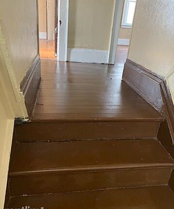 4th image of 328 W Ostrander Ave