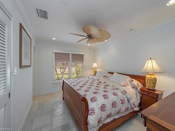 5th image of 1029 Forest Lakes Dr