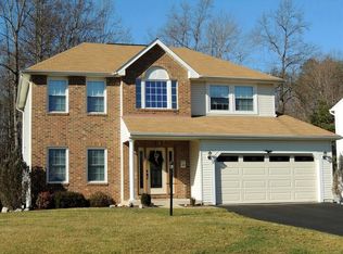 11 Clark Ln, Stafford, VA 22554