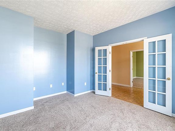 4th image of 4214 Old Osprey Cir