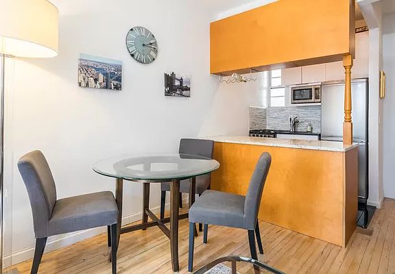 5th image of 415 E 80th St APT 5T